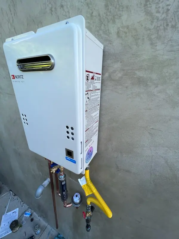 Tankless water heater installation for Morlan Park homes